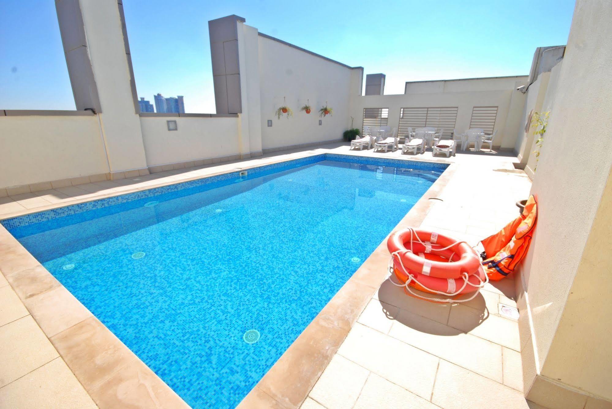 Ramee Rose Hotel Apartments Abu Dzabi Kültér fotó